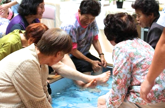 全てがセットになった水槽付ユニット販売プラン
